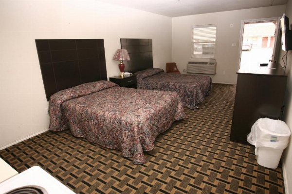 Andrews Motor Inn image 44