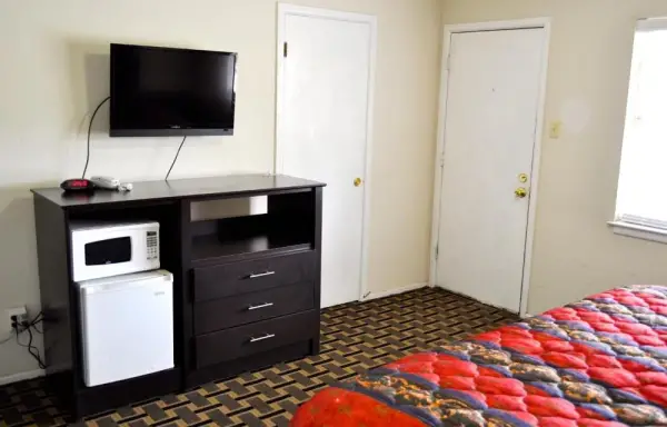 Andrews Motor Inn 8